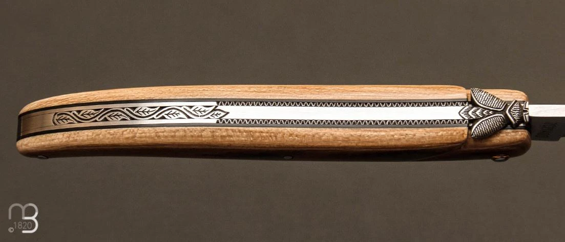 Couteau Laguiole En Aubrac 12 Cm Plein Manche En Croûte De Mammouth 6 Couteau Laguiole En Aubrac 12 Cm Plein Manche En Croûte De Mammouth – Image 4