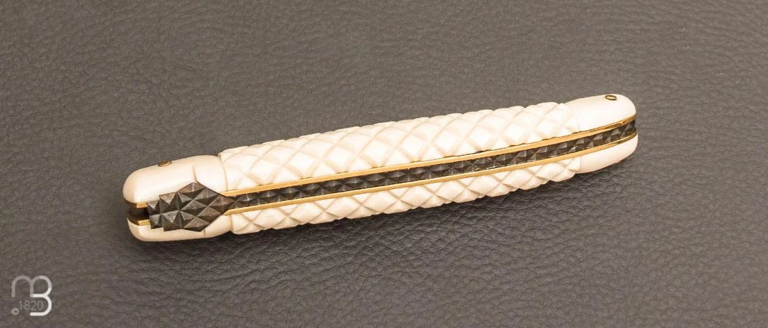 Couteau " Laguiole Ananas " De Collection Par Virgilio Munoz - Ivoire De Mammouth 10 Couteau " Laguiole Ananas " De Collection Par Virgilio Munoz - Ivoire De Mammouth – Image 8