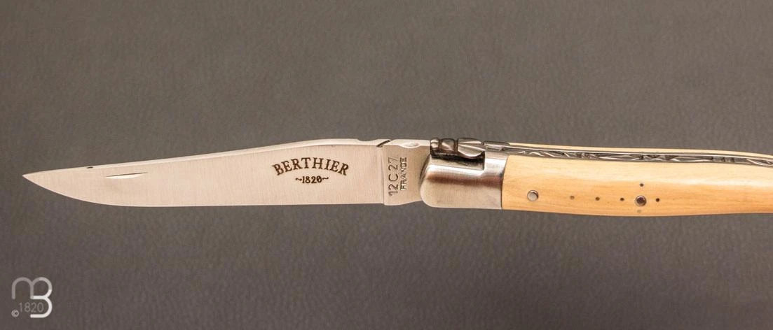 Couteau " Laguiole Berthier " 12cm - Buis - Lame 12c27 6 Couteau " Laguiole Berthier " 12cm - Buis - Lame 12c27 – Image 4