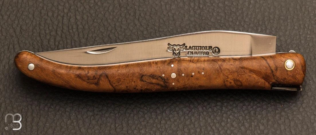 Couteau Laguiole En Aubrac 12 Cm Manche Loupe De Teck 7 Couteau Laguiole En Aubrac 12 Cm Manche Loupe De Teck – Image 5