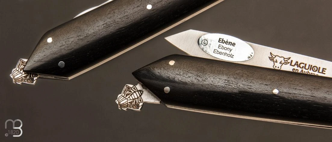 Couteau Laguiole En Aubrac Modèle "Bee Back ébène 5 Couteau Laguiole En Aubrac Modèle "Bee Back ébène – Image 3