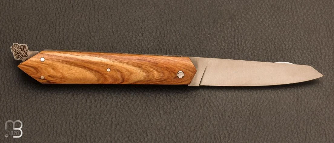 Couteau Laguiole En Aubrac Modèle "Bee Back Olivier 4 Couteau Laguiole En Aubrac Modèle "Bee Back Olivier – Image 2