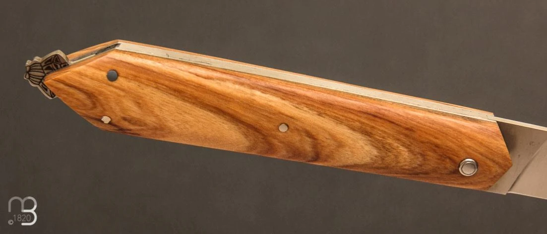 Couteau Laguiole En Aubrac Modèle "Bee Back Olivier 7 Couteau Laguiole En Aubrac Modèle "Bee Back Olivier – Image 5