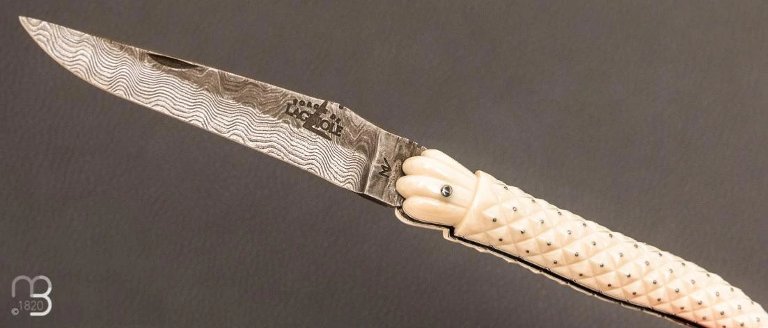 Couteau " Laguiole Ananas - Damas " De Collection Par Virgilio Munoz - Ivoire De Mammouth 5 Couteau " Laguiole Ananas - Damas " De Collection Par Virgilio Munoz - Ivoire De Mammouth – Image 3